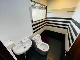 Raymond's Holiday Homes - Vythiri - 1