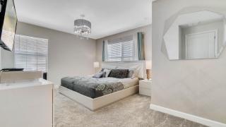 5 Bedrooms 4 Bathrooms Storey Lake 4813 Ml - 1