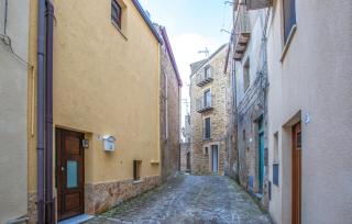 2 Bedroom Nice Home In Gangi - Gangi - 3