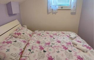 Cozy Home In Martinkovec With Wifi - 5