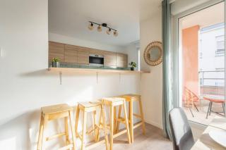 Le Prague - Parking - Disneyland - Balcon - 1