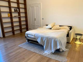 Mara's Milano City Center Apartment - Milan - 3