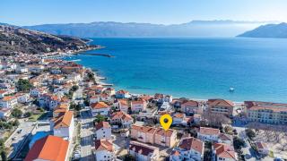 Nur 200 Meter zum tollen Strand in Baska - Baška - 0