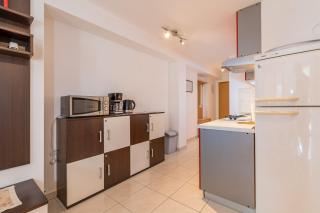 Apartment mit Klima, WiFi, BBQ und Garten - Baška - 3