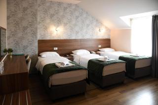 Hotel Garden - 1
