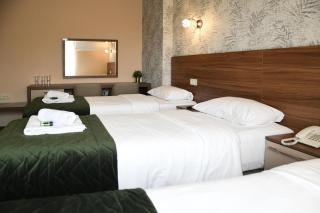 Hotel Garden - 3
