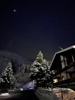 Casa Ucliva - Charming Alpine Apartment Getaway in the Heart of the Swiss Alps - Rueras - 7