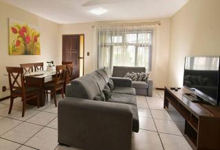 Casa prox de Jurerê muito espaço para td família - Florianópolis - 2