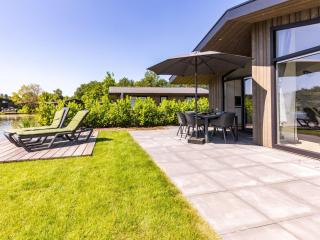 Chalet by Pond with Sauna - 6