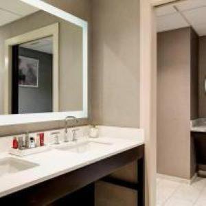Lincolnshire Marriott Resort - 8
