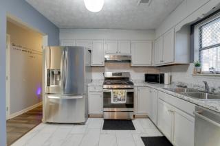 Lithonia Home, 5 Mi to Panola Mountain State Park - Lithonia - 8