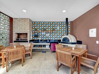 Shopping Frei Caneca Mercadinho Academia - 4