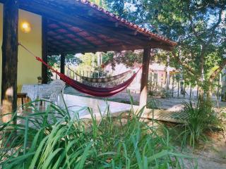 Ampla casa em condomínio à beira d' agua - Caravelas - 9