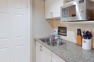 Condo 704 at North Creek Resort - Blue Mountains - 2