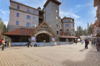 Slope Side Studio in Northstar Village! - Truckee - 2