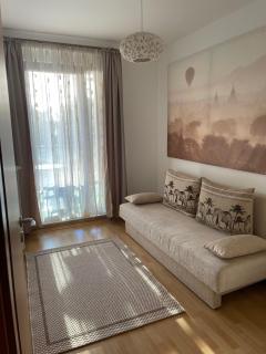 Danube Terrace Apartment with 2 BEDROOM with FREE AIR CONDITIONER AND PRIVATE PARKING - Budapest - 8