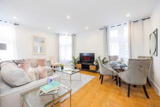 Block of Apartments In Croydon ,Long Stays , Weekly & Monthly Offers , Contractors , Relocations , Leisure & Family Stays - Croydon - 0