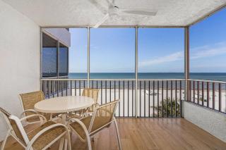 Welcome to Beach Villa's # 406 Vacation Rental - 250 Estero Blvd condo - 9