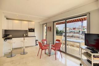 Brand new 1 bedroom in the hert of Cannes - 9