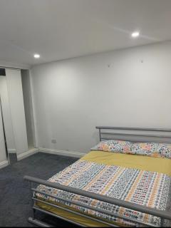 Mob homes - Purley - 4
