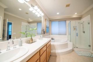 Ping Pong, A/C, Netflix, Grill, Jacuzzi Tub, W/D - Placentia - 6