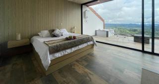 Montecielo Hosting - 1