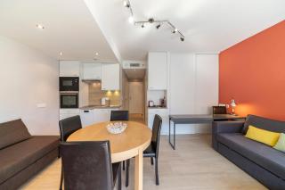 Brand new one bedroom 2min walk to Carlton hotel - 3