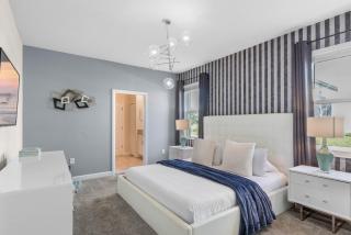 9 Bedrooms 5 Bathrooms Storey Lake 2885 Sc - 8