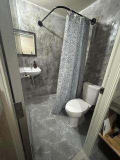 Jolie’s Place - 4