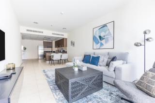 High Floor Elegance,prime Location-close To Tram - Dubai - 3
