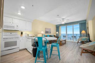 Luxury 16th Floor 1 BR Condo Direct Oceanfront Wyndham Ocean Walk Resort Daytona Beach | 1608 - Daytona Beach - 3