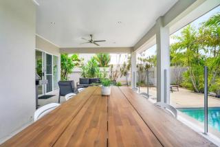 The Anchorage - Ultimate Waterfront Villa - Trinity Beach - 1