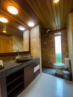 Ara Artati Lombok bungalows and Restaurant - Selong Belanak - 7