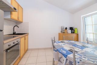 Moderne Unterkunft nur 450 Meter zum Meer - Baška - 3