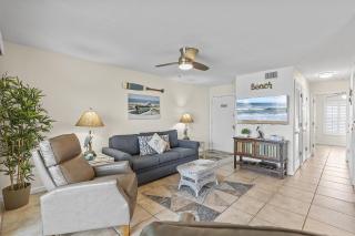Colony Beach Club 125 - New Smyrna Beach - 4