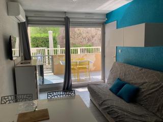 Appartement T2 climatisé 4 personnes piscine et parking privée - 0