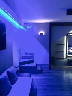 Super Design Appartamento Napoli Centro con Sky wifi veloce e Netflix - Napels - 5