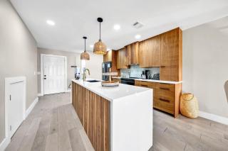 Modern Beach Bungalow - 1