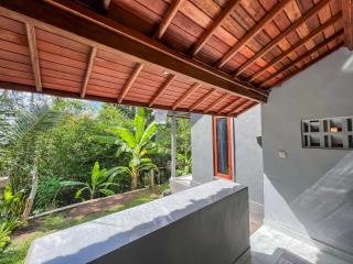 Hidden Leaf Guest House - Ubud - 1