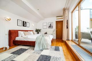 Lavish and chic duplex apartment - 0