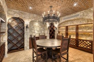 Luxury 7-BD Hacienda-Style Villa with Butler & Staff - Cabo San Lucas - 4