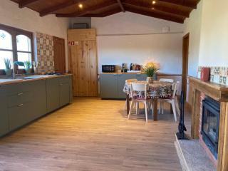 A Casa Amarela Guesthouse - 5