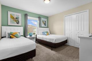 5 Bedrooms - 4 Bathrooms - Storey Lake 4806 Cs - Kissimmee - 5