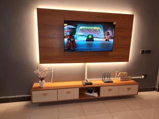 J&J Luxury Homes - Kampala - 1
