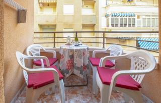 Cozy Apartment In Torrevieja With Wifi - 8