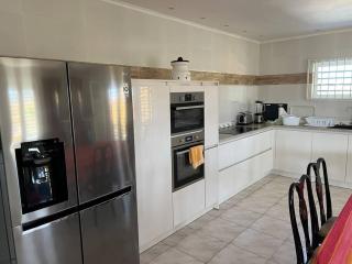 Traumhaus am Hang mit privatem Pool - Barber - 9
