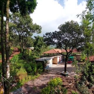 Silver Cloud Eco Stay - Attigundi - 0