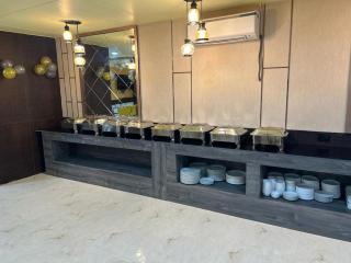 HOTEL IMPERIAL - 4