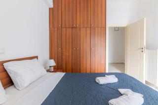 Beachfront Bliss 10 Meters to Golden Sands! - Gournes - 2