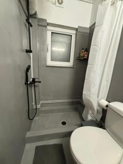 Jacuzzi studio close to athens airport!! - Pallíni - 5